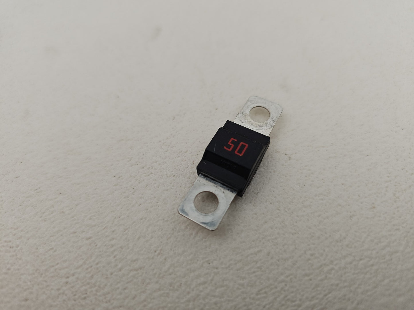 AUTOMOTIVE FUSES BOLT-ON 32V 50A 498 SERIES, MIDI