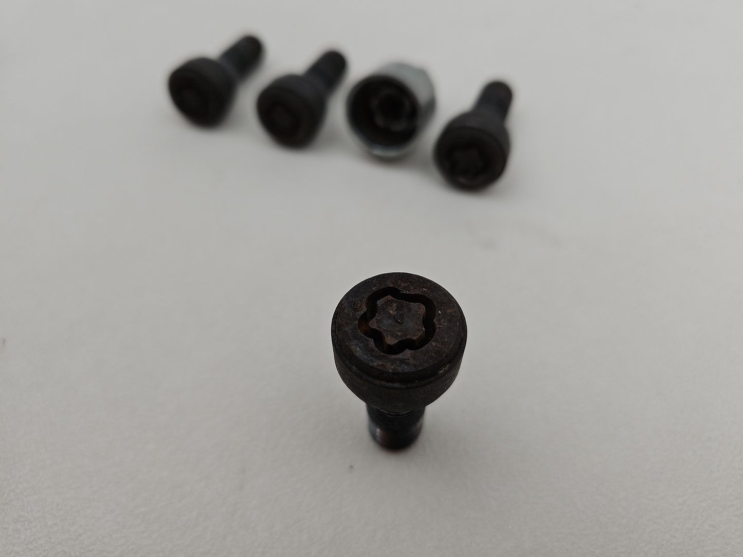 BMW 3 Series F30 F31 F35 Wheel Lock Nuts Anti-Theft Security Set With Key OEM