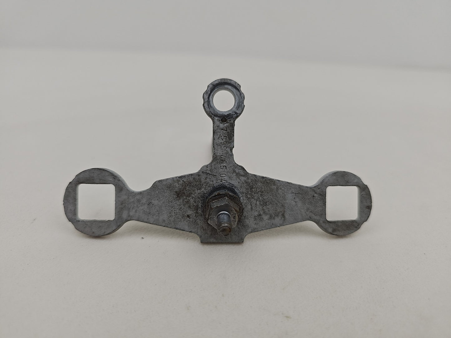 BMW 1 3 4 Series Petrol Fuel Injector Clamp with Bolts 7595405 2.0L 2014