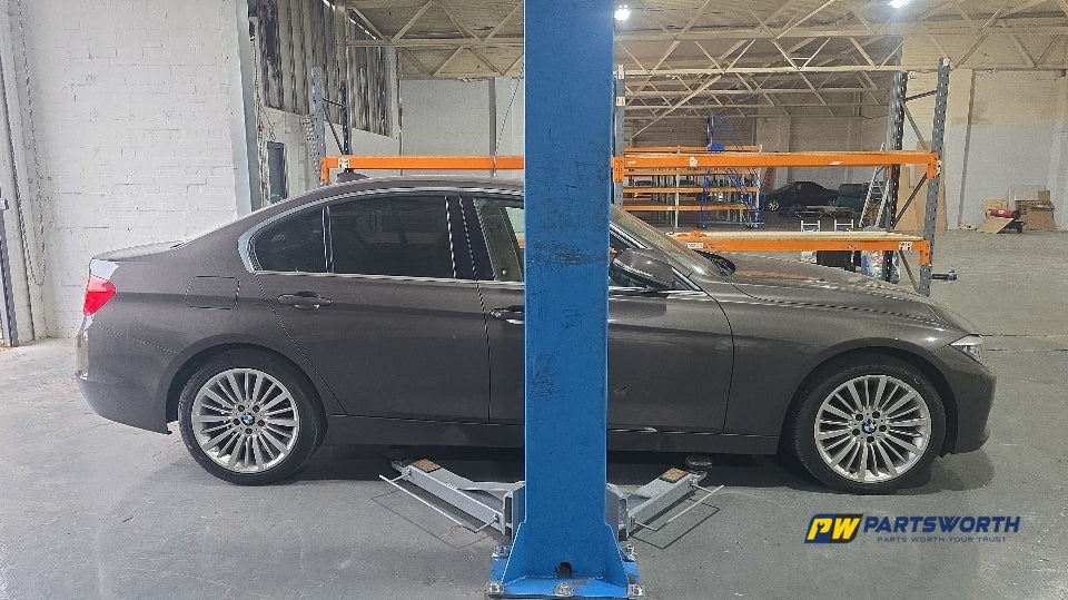 Bmw F30 3 Series Luxury Wing Rh Driver Side Brown B65 2012-2019 - photo 7