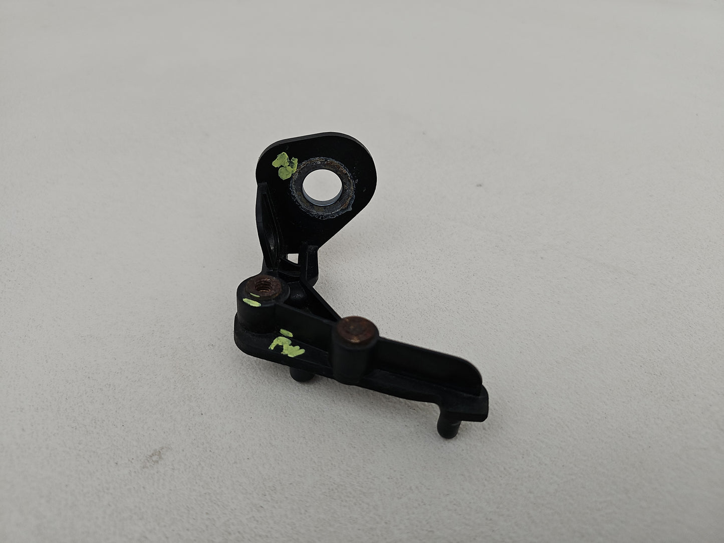Moulding Insert Wing Front LH 9