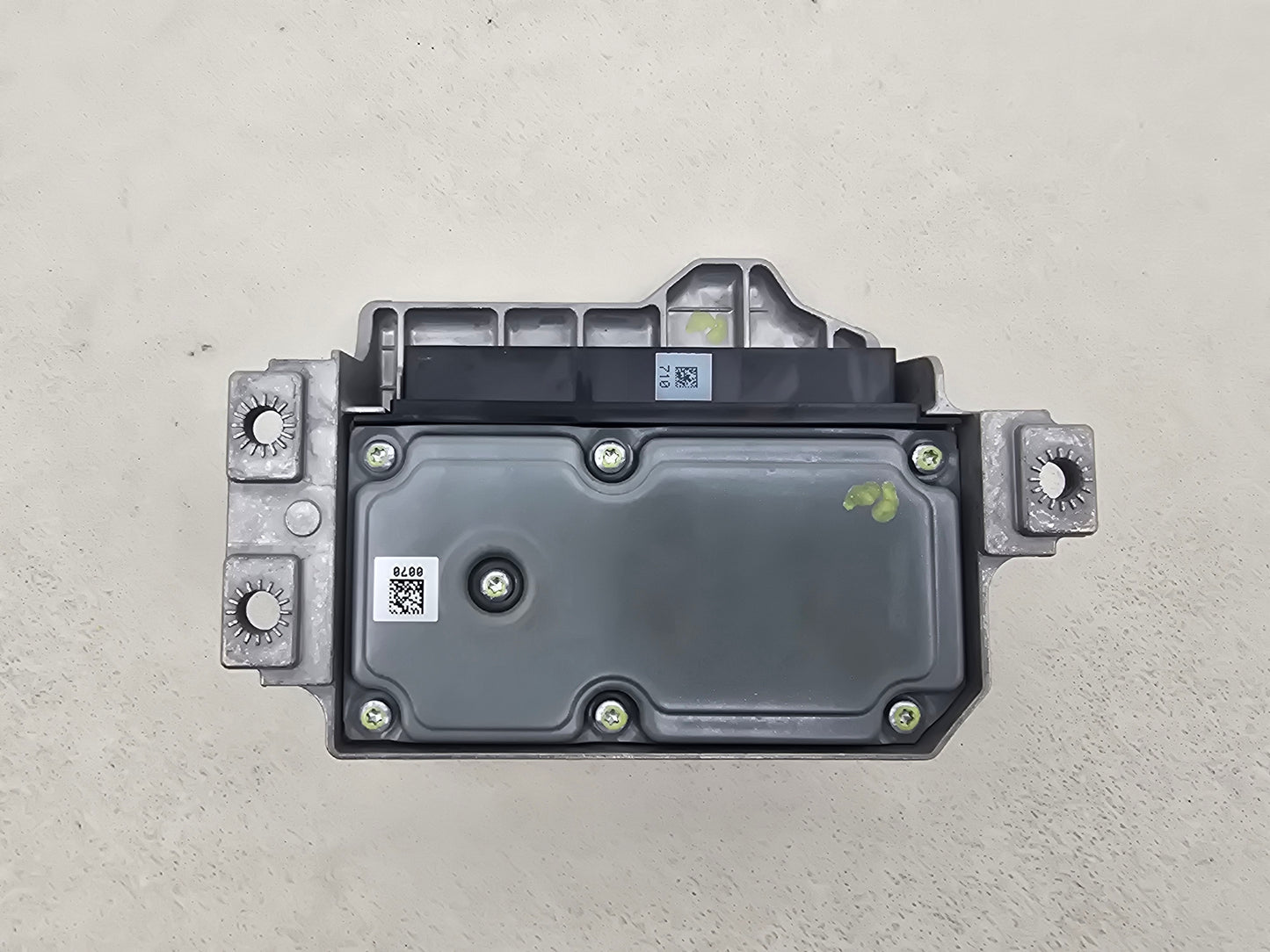 Airbag ECU 8