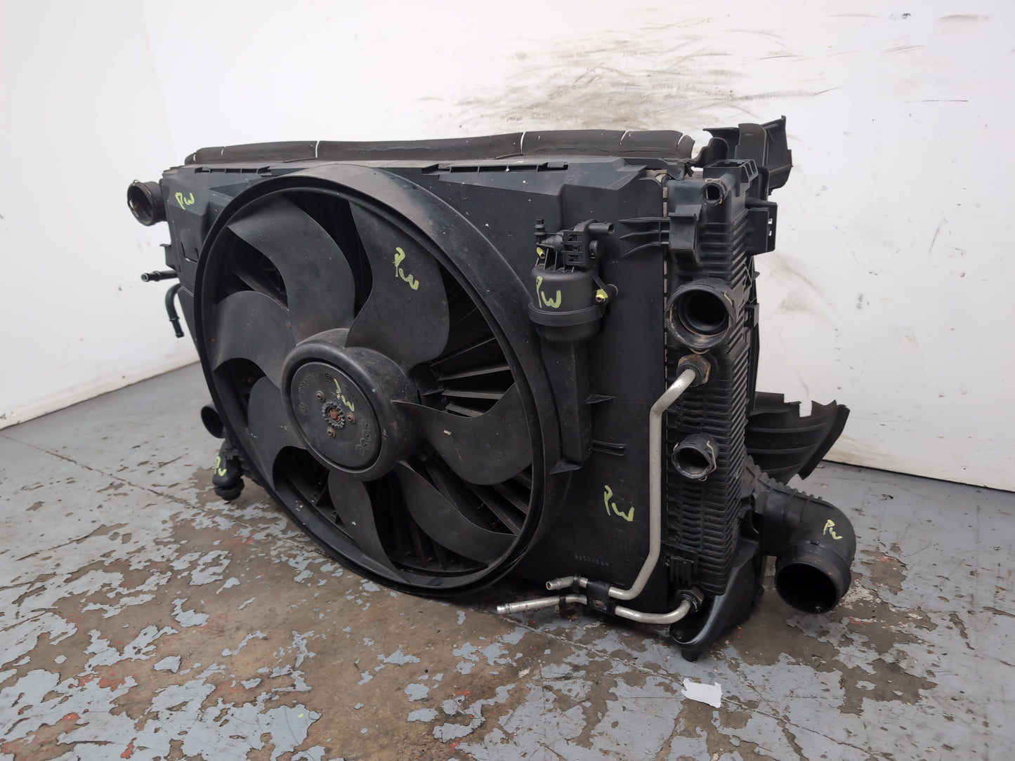 Mercedes-Benz E220 E-Class W212 Automatic Complete Radiator Pack 2009-2013 - photo 9