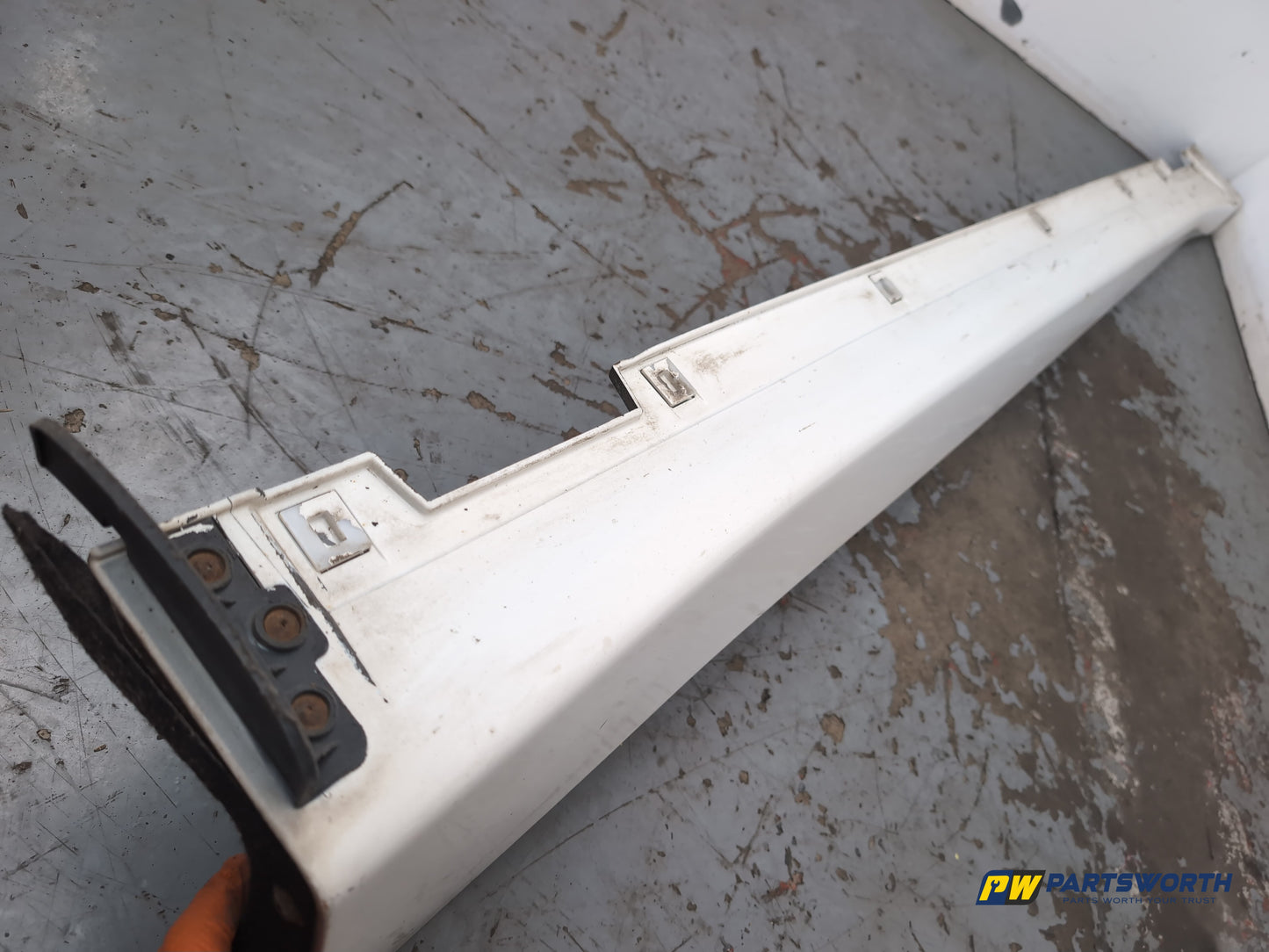 Hyundai I40 Estate Side Skirt Lk Passenger Side Creamy White Ncw 877513z000 - photo 9