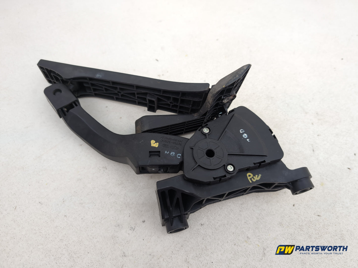 Hyundai I40 Style Blue Drive Pedal Accelerator Throttle 327263z900 2011-2019 - photo 9
