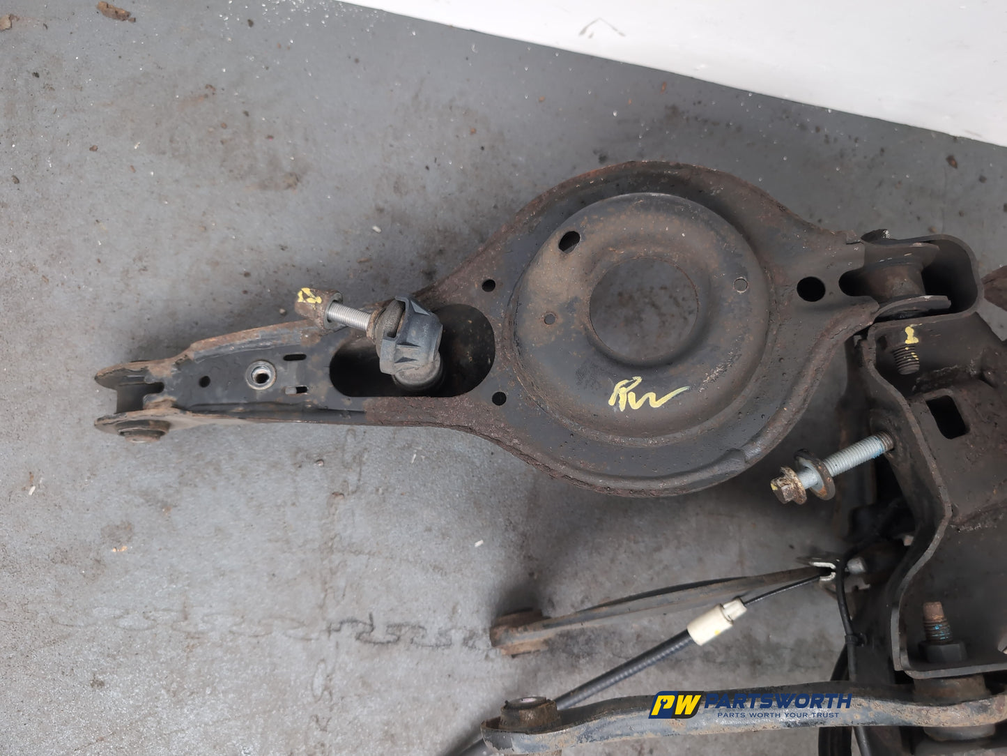 Wheel Hub Rear RH 18