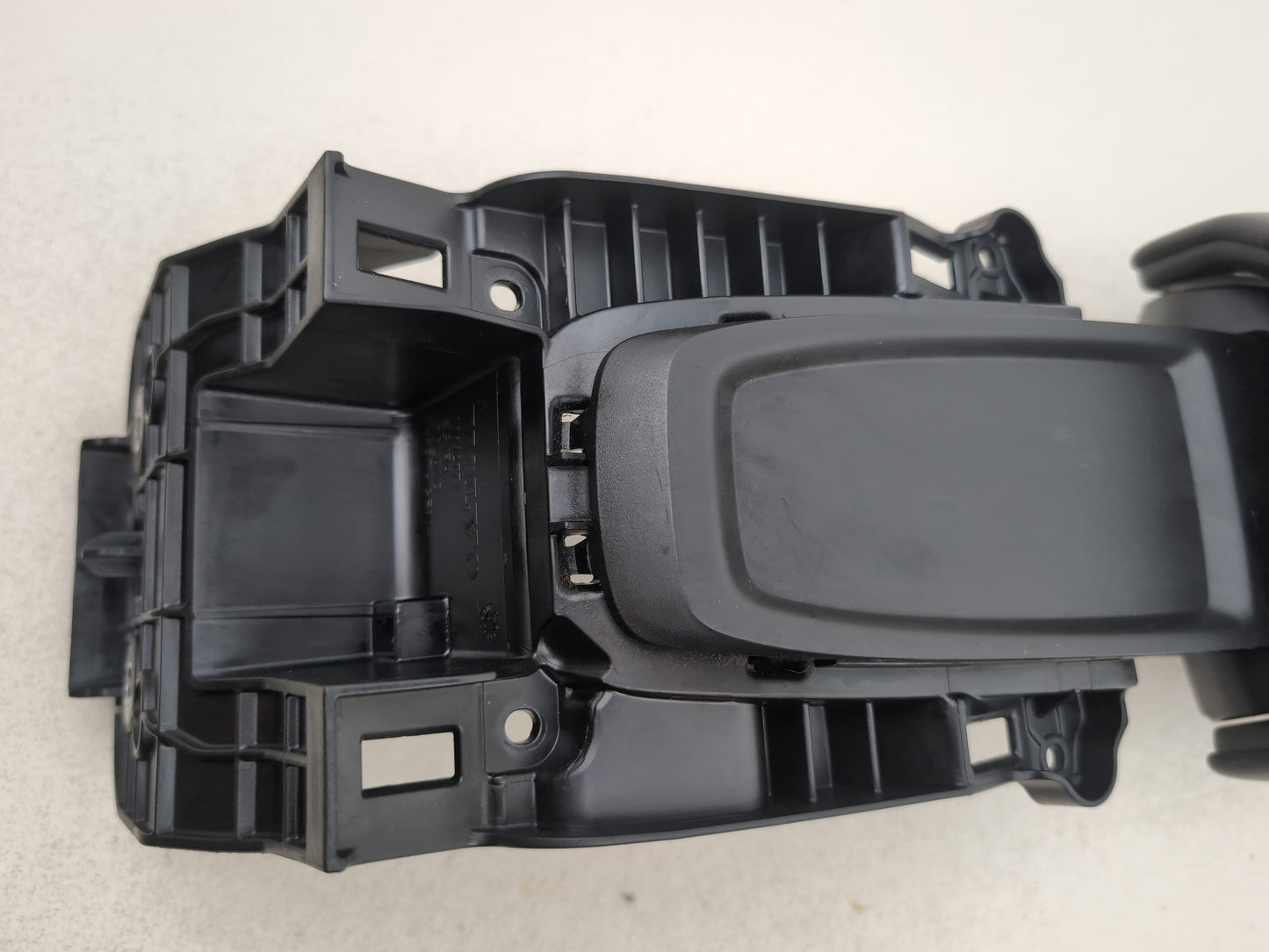 Centre Console Armrest 12