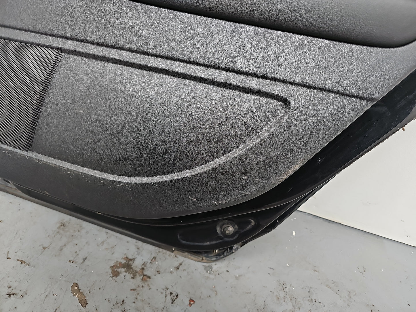 Door Rear RH 8