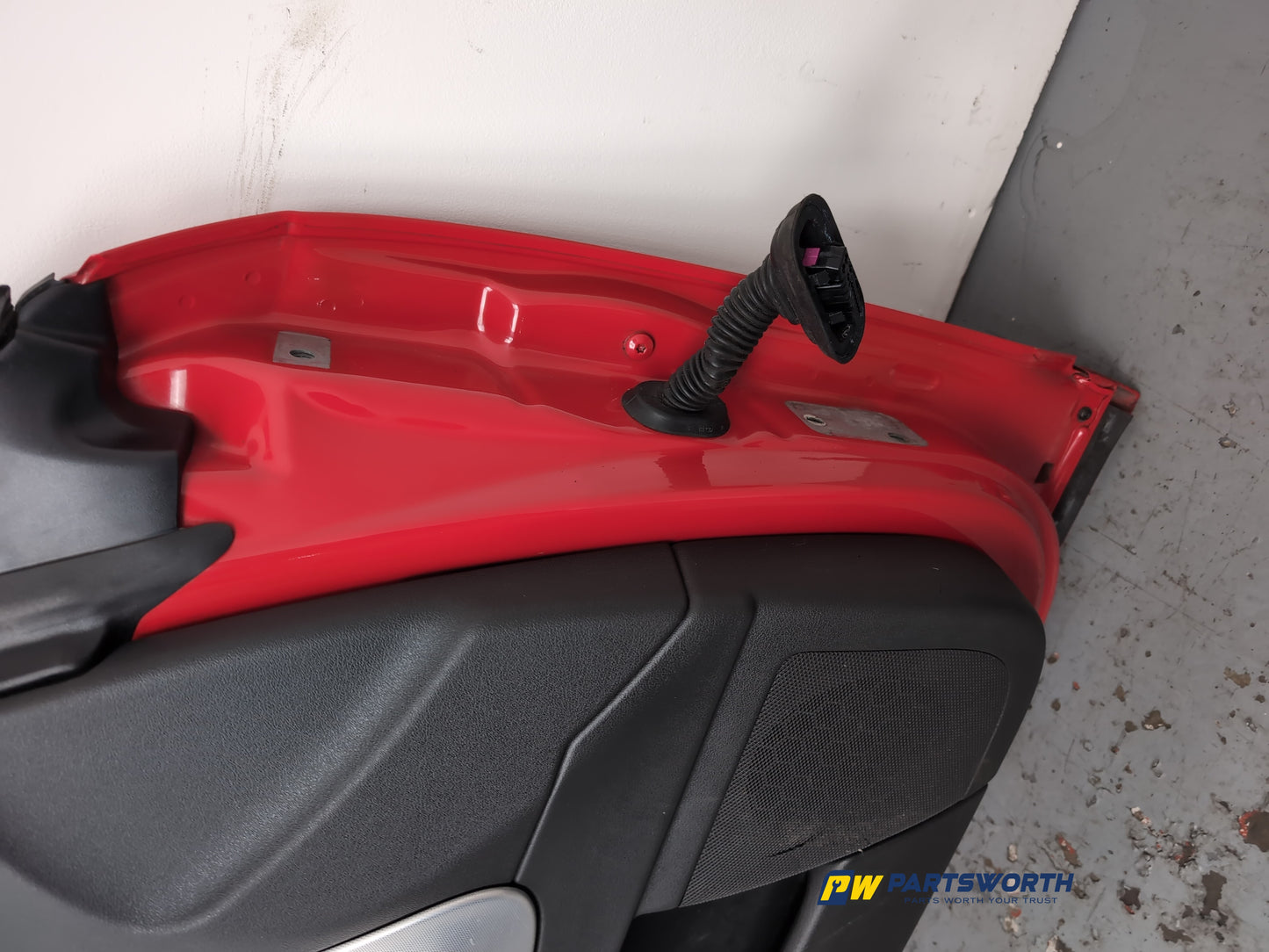 Door Front LH 12