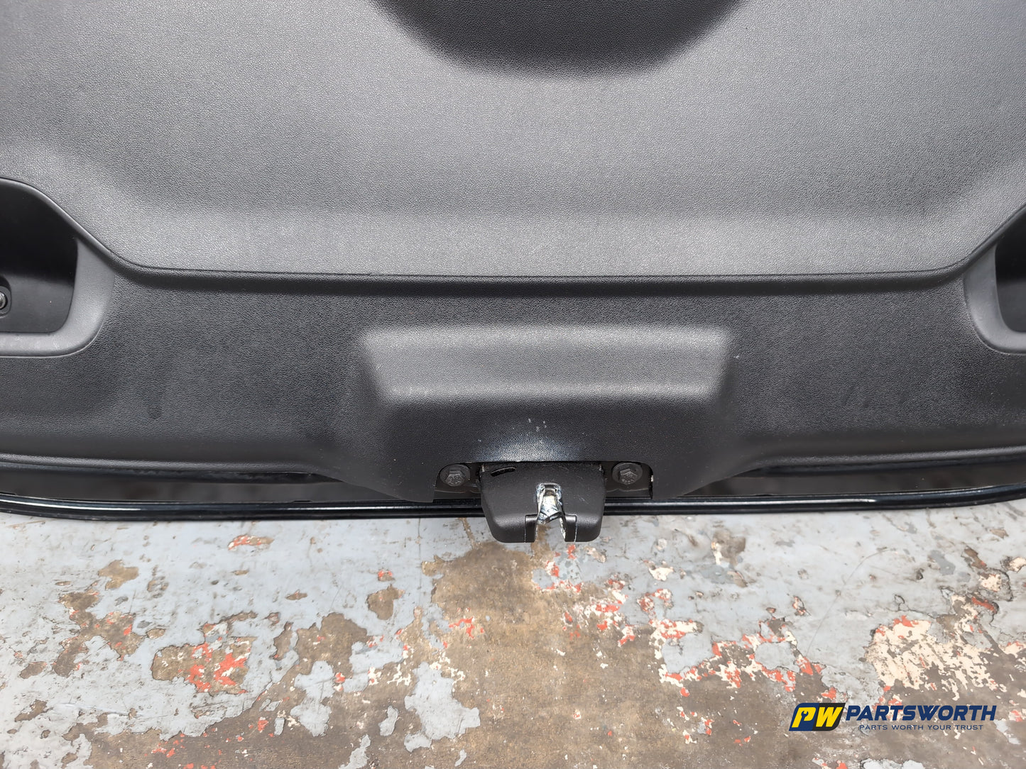 Boot Lid 14