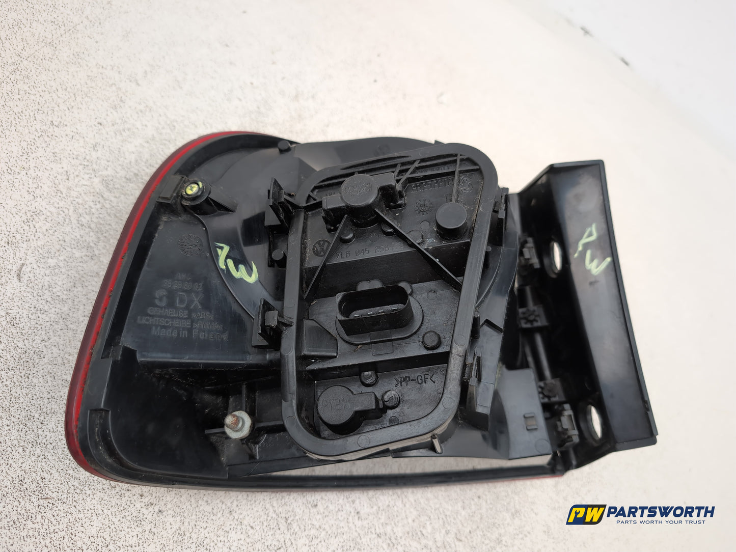 Volkswagen Touareg Altitude V6 Tdi A Lamp Assembly Rear Rh Driver Side 2007-2009 - photo 8
