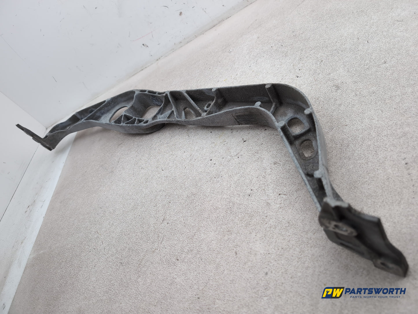 Audi A6 Se Tdi Front Reinforcement Cross Member Bar 8k0199521 2011-2018 - photo 8