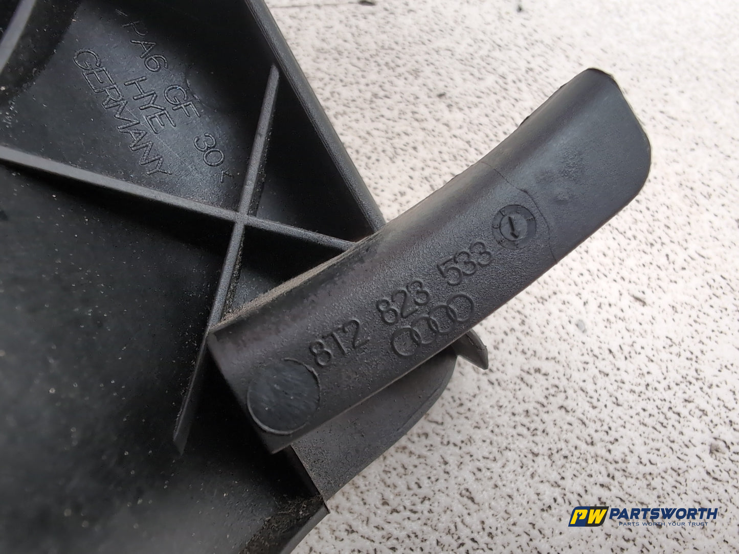 Audi A4 S Line Black Edit Tdi Quat Bonnet Release Handle 8t2823633 2012-2013 - photo 8