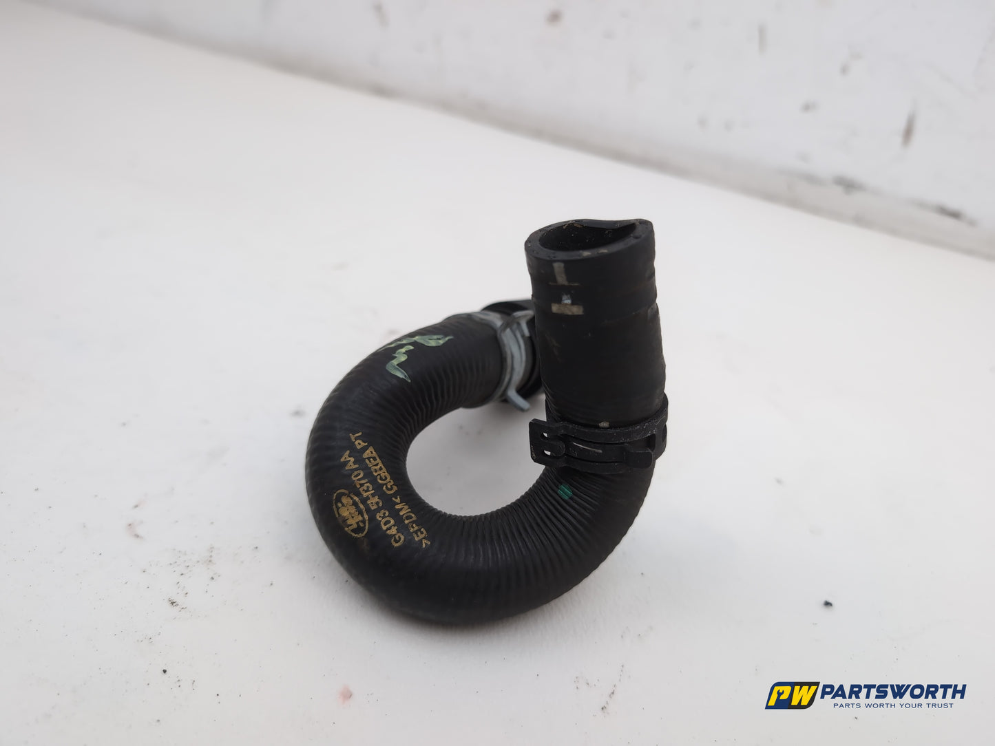 Jaguar Xf Portfolio D Water Coolant Pipe G4d35h370aa 2015-2019 - photo 2