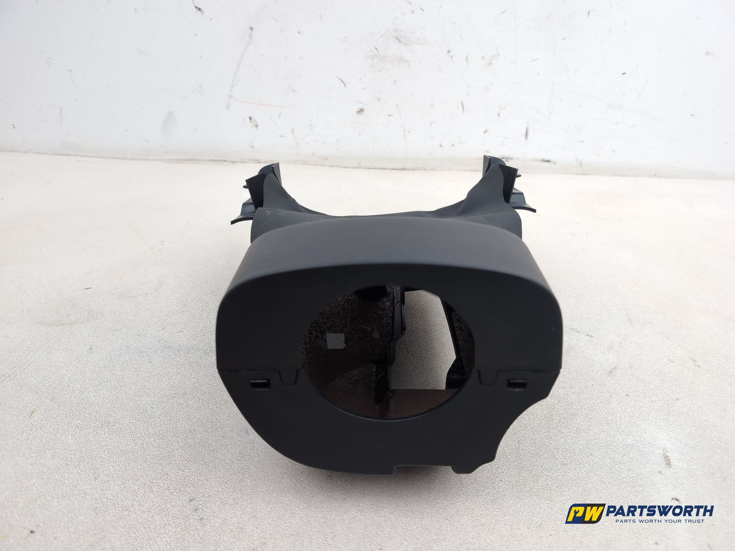 Steering Column Shroud Upper and Lower 8