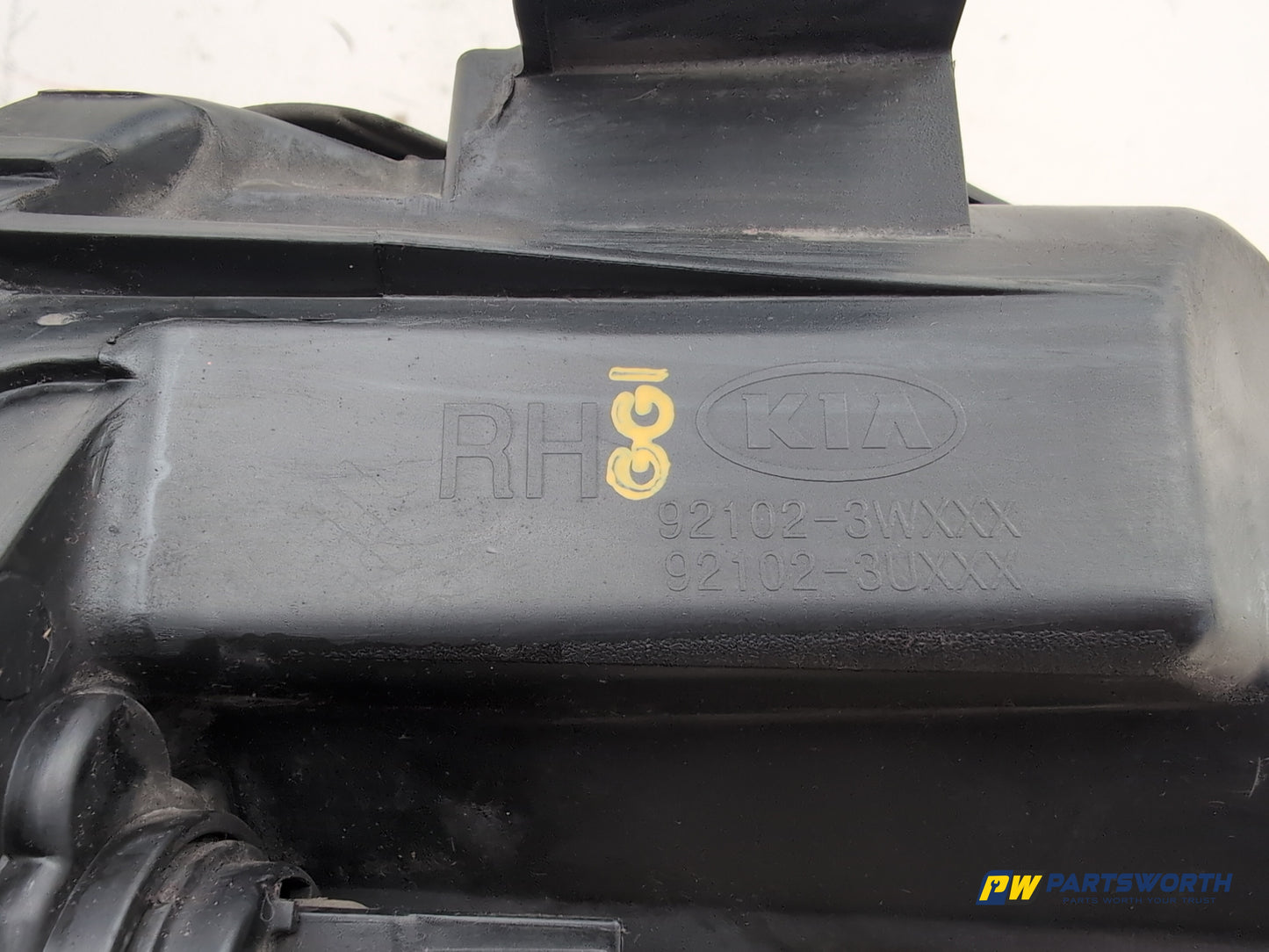 Kia Sportage 3 Sat Nav Crdi Headlamp Rh Driver Side Xenon 2010-2013 - photo 6