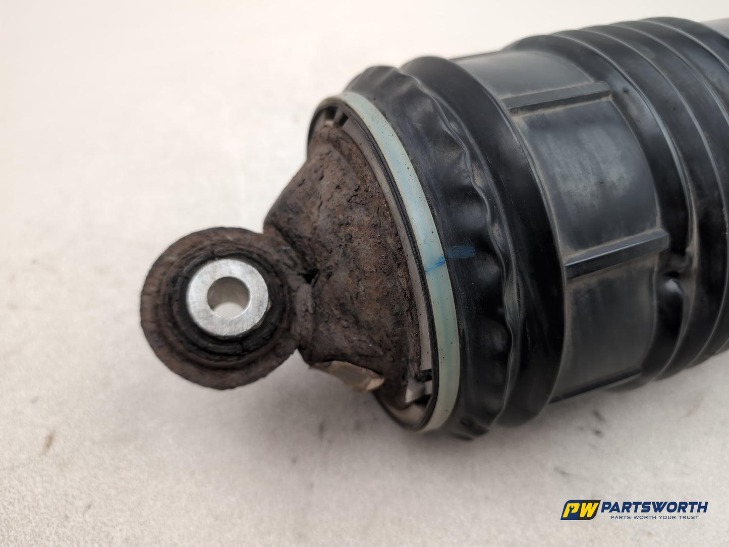 Shock Absorber Rear RH 6