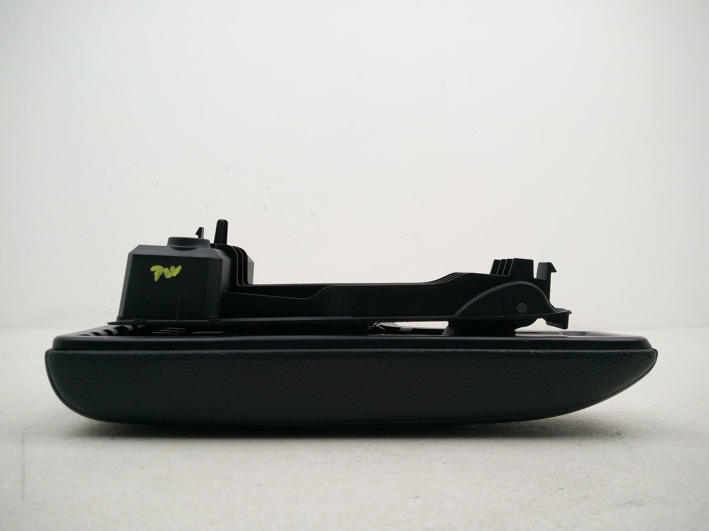 Centre Console Armrest 6