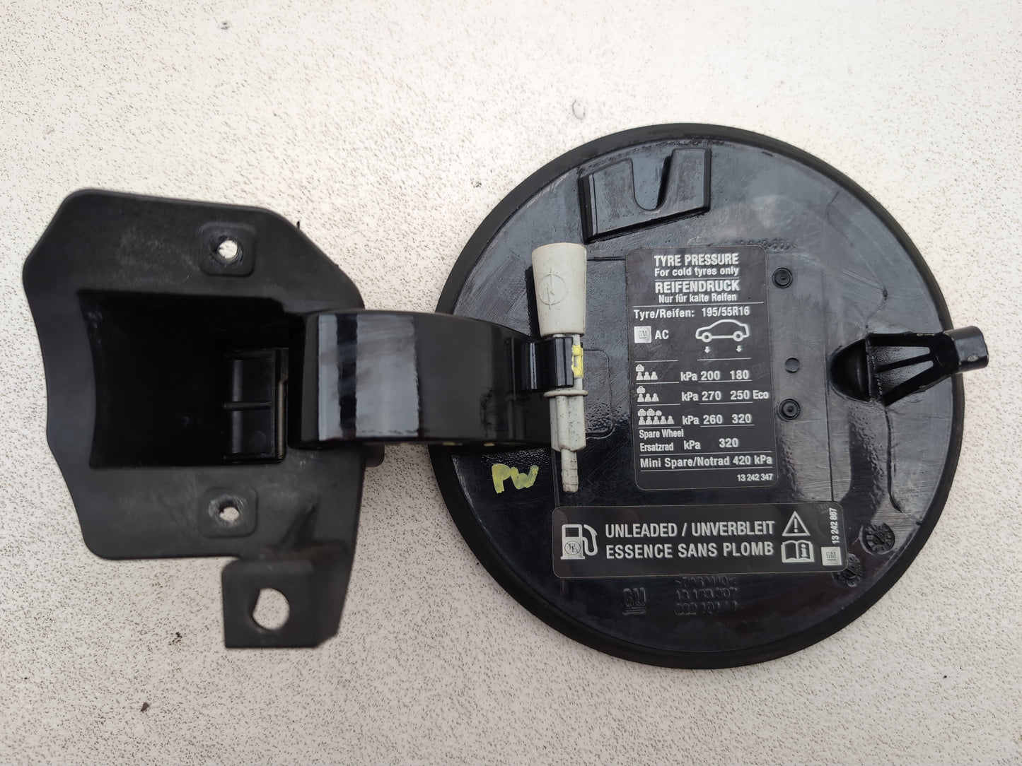 Fuel Filler Flap 7