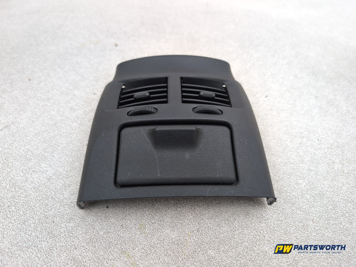 Ashtray Centre Console 7