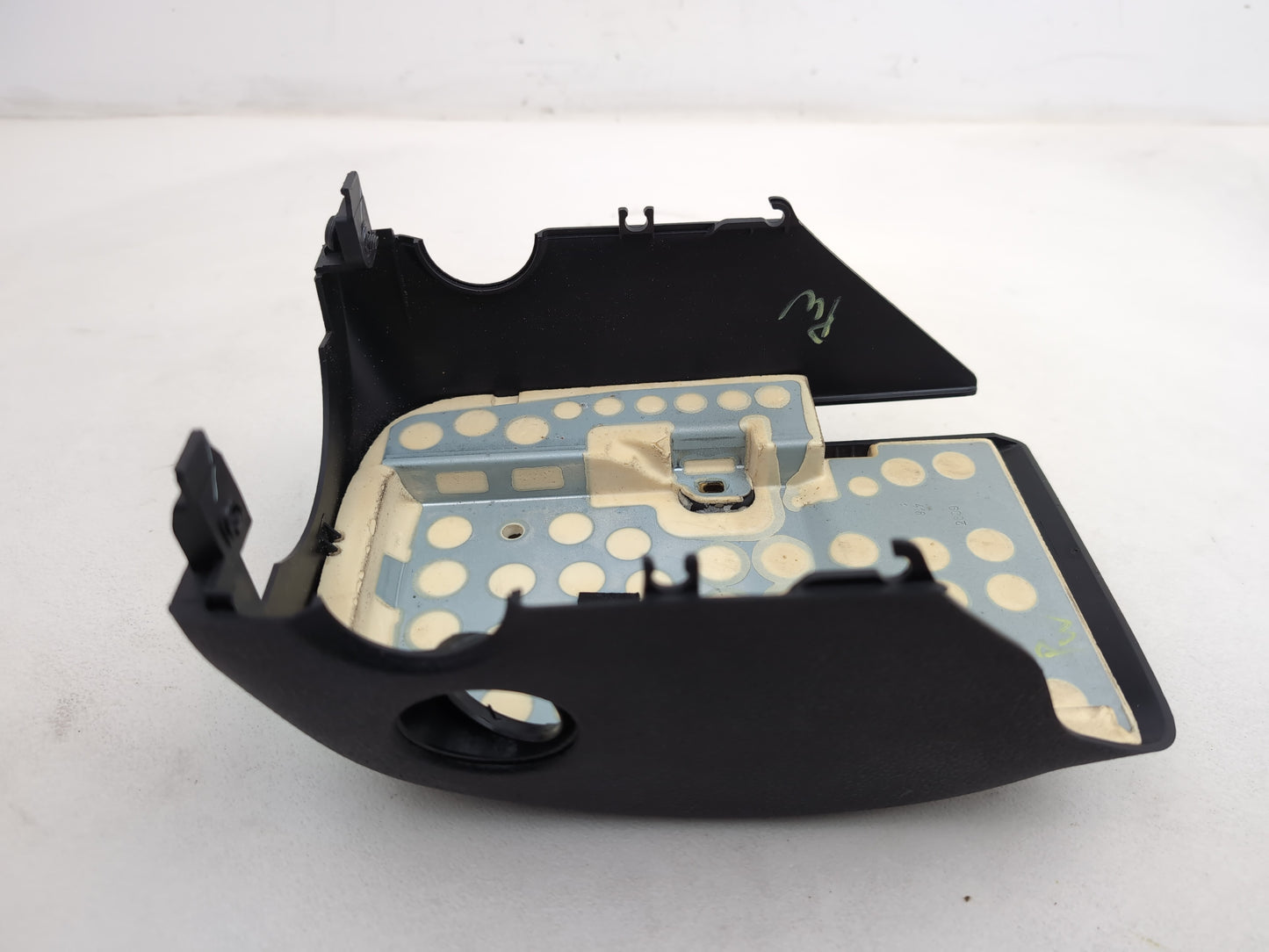 Steering Column Shroud Lower 6