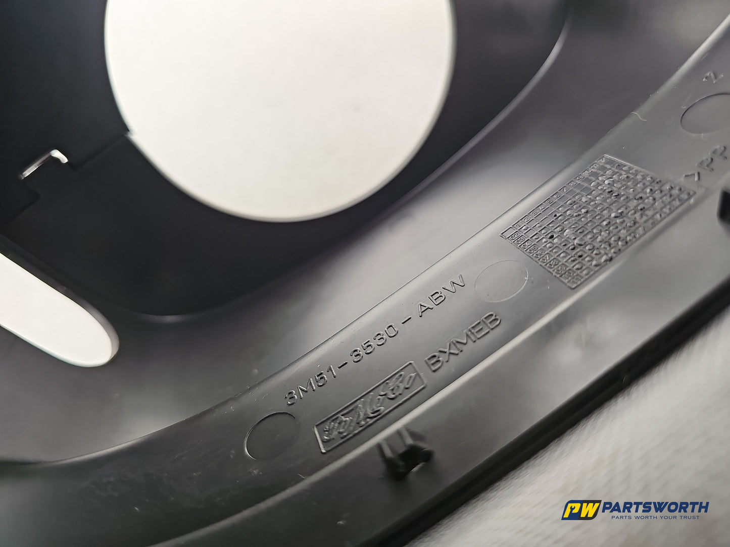 Steering Column Shroud Upper and Lower 7