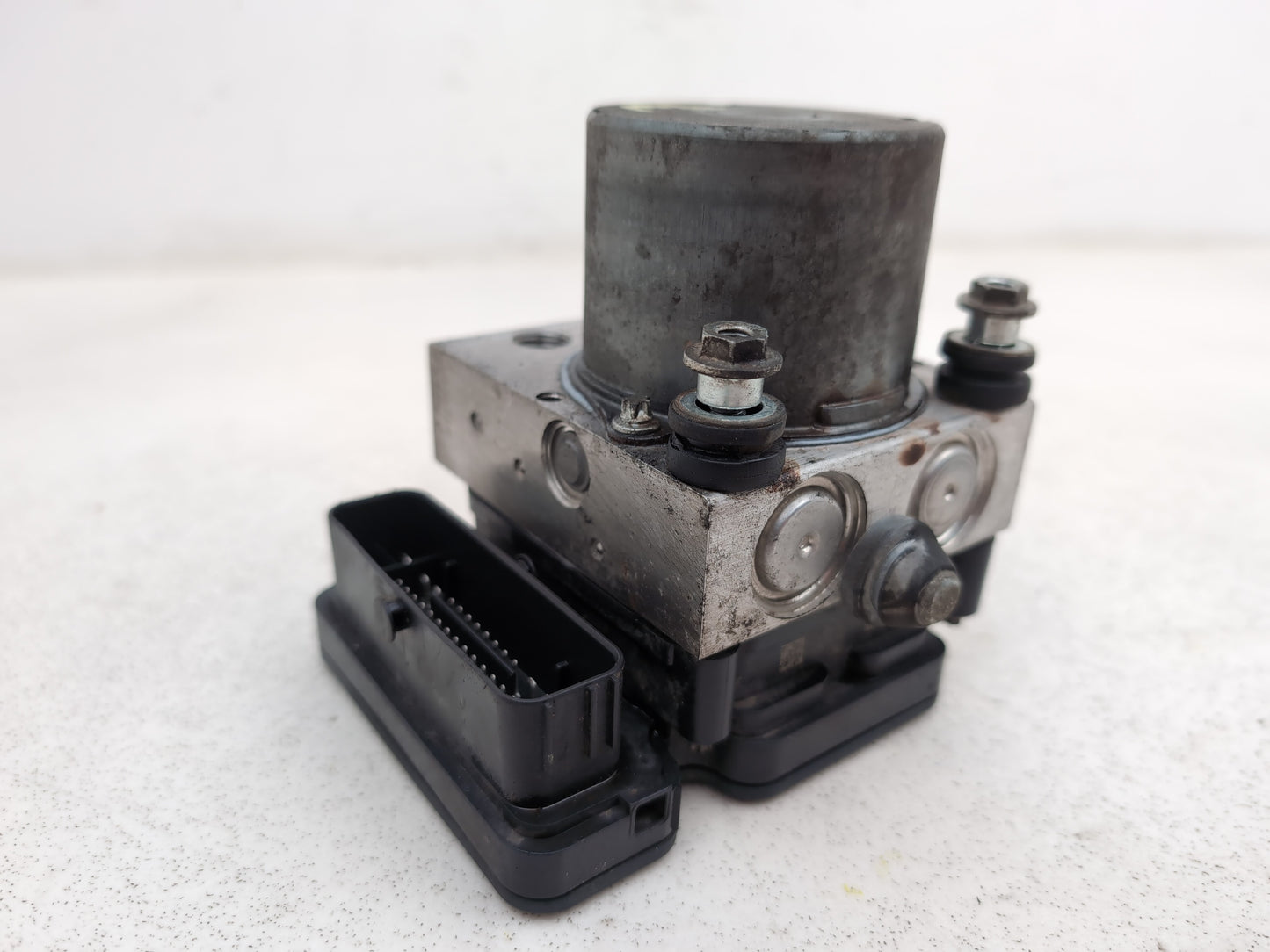 Vauxhall Insignia Sri Vx-Line Nav T D Abs Pump 84315515 2017-2026 - photo 7