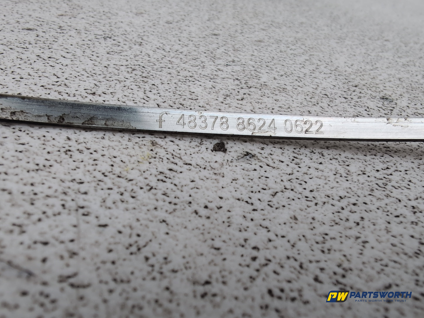 Mercedes-Benz C250 Amg Sport Ed125 Oil Dipstick A6511266q01 2015-2021 - photo 7
