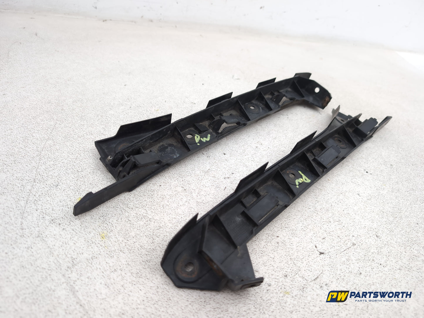 Porsche Cayenne Tiptronic S Front Bumper Brackets Set 7l5807184 2003-2010 - photo 6