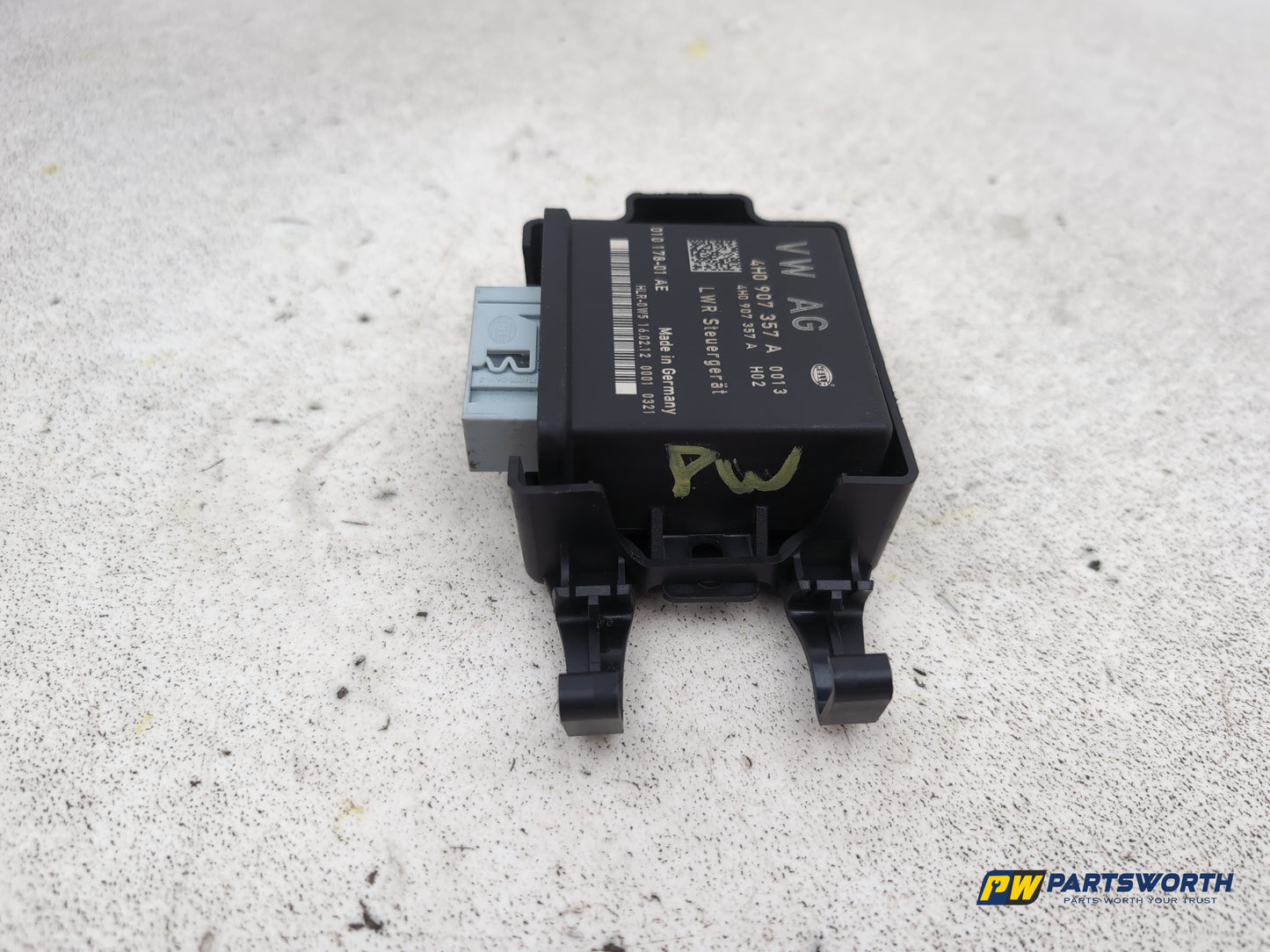 Audi A6 Se Tdi Quattro Auto Headlight Level Range Control Module Ecu 4h0907357a - photo 7
