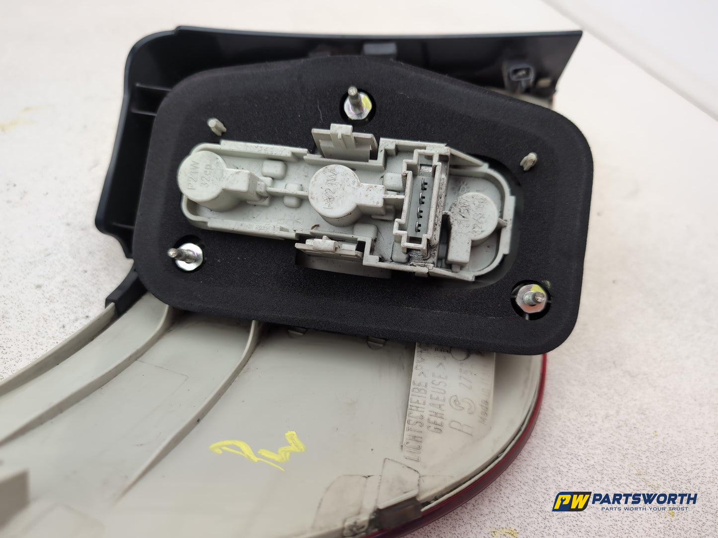 Mercedes-Benz B200 B-Class W245 Lamp Assembly Rear Rh Driver Side Outer - photo 7