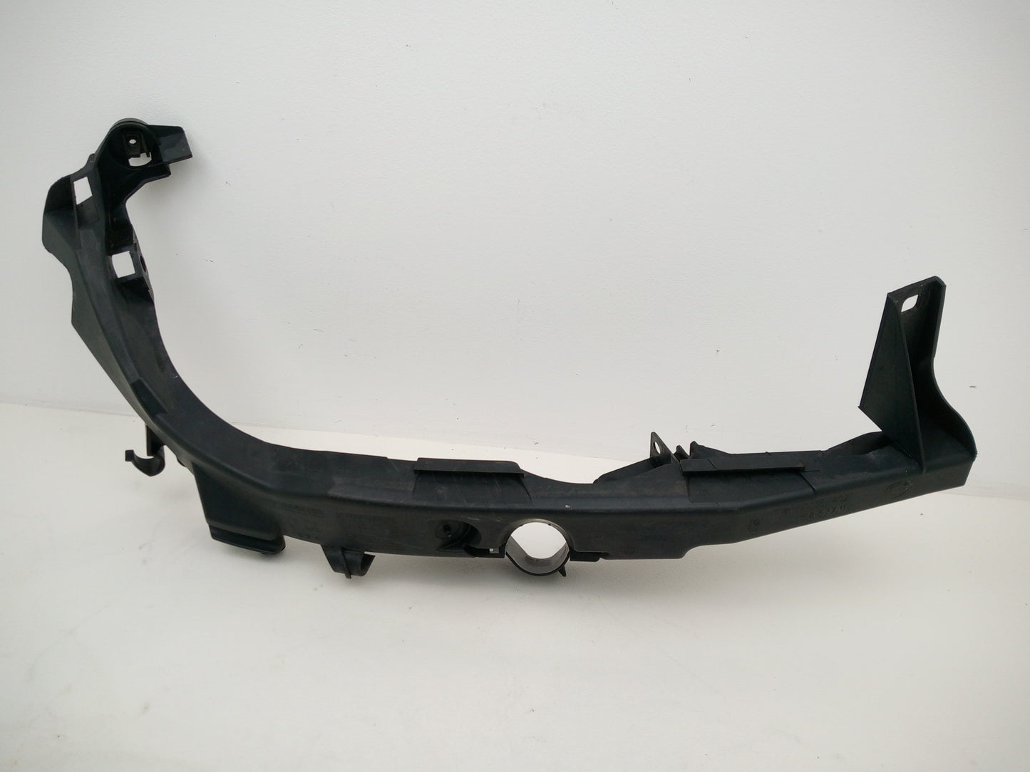 Headlamp Panel Support Bracket RH 10