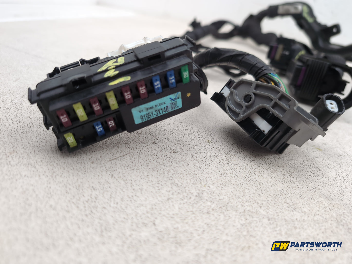 Hyundai I40 Style Crdi Engine Wiring Loom Harness 914003z130 2011-2019 - photo 7