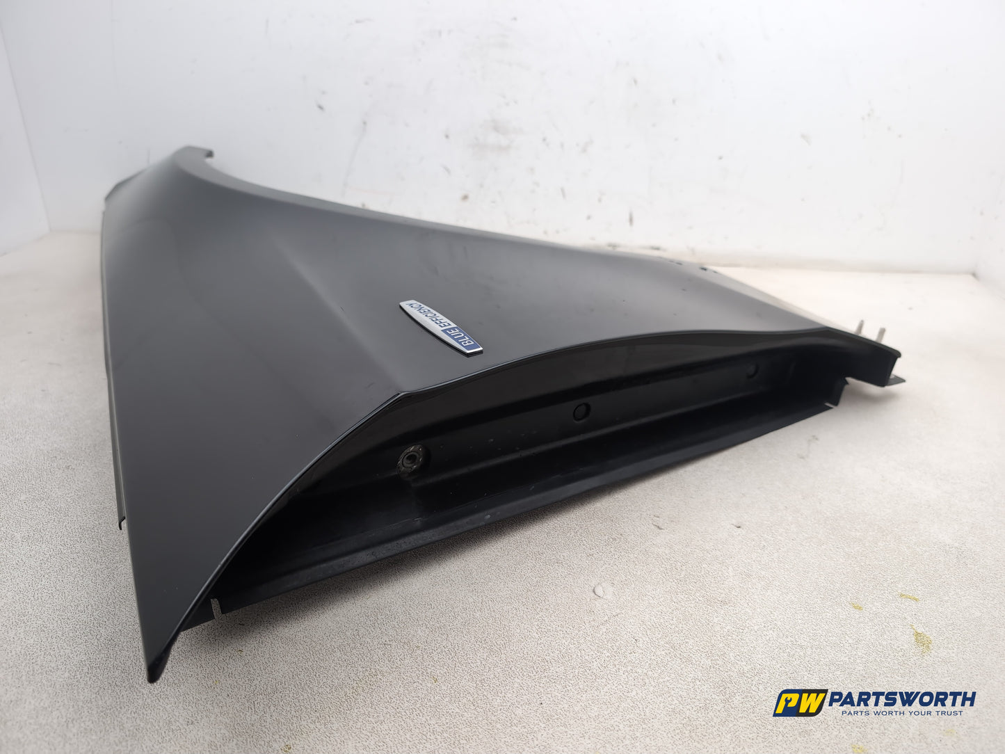 Wing Front RH 10