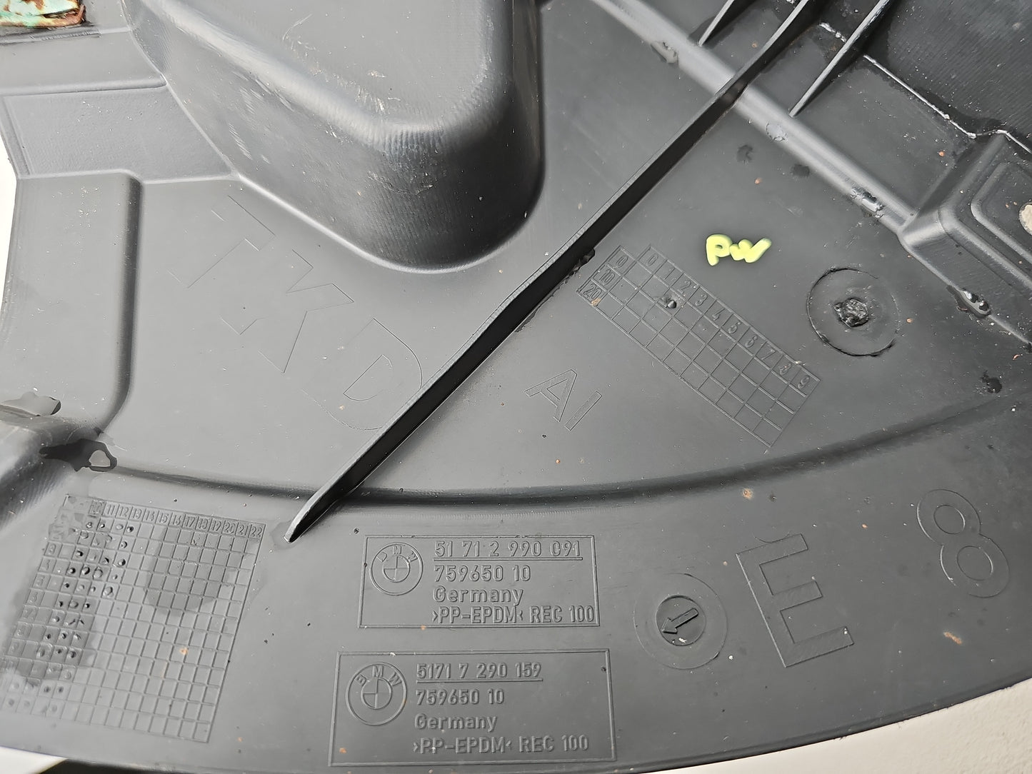 Wheel Arch Inner Rear LH 6