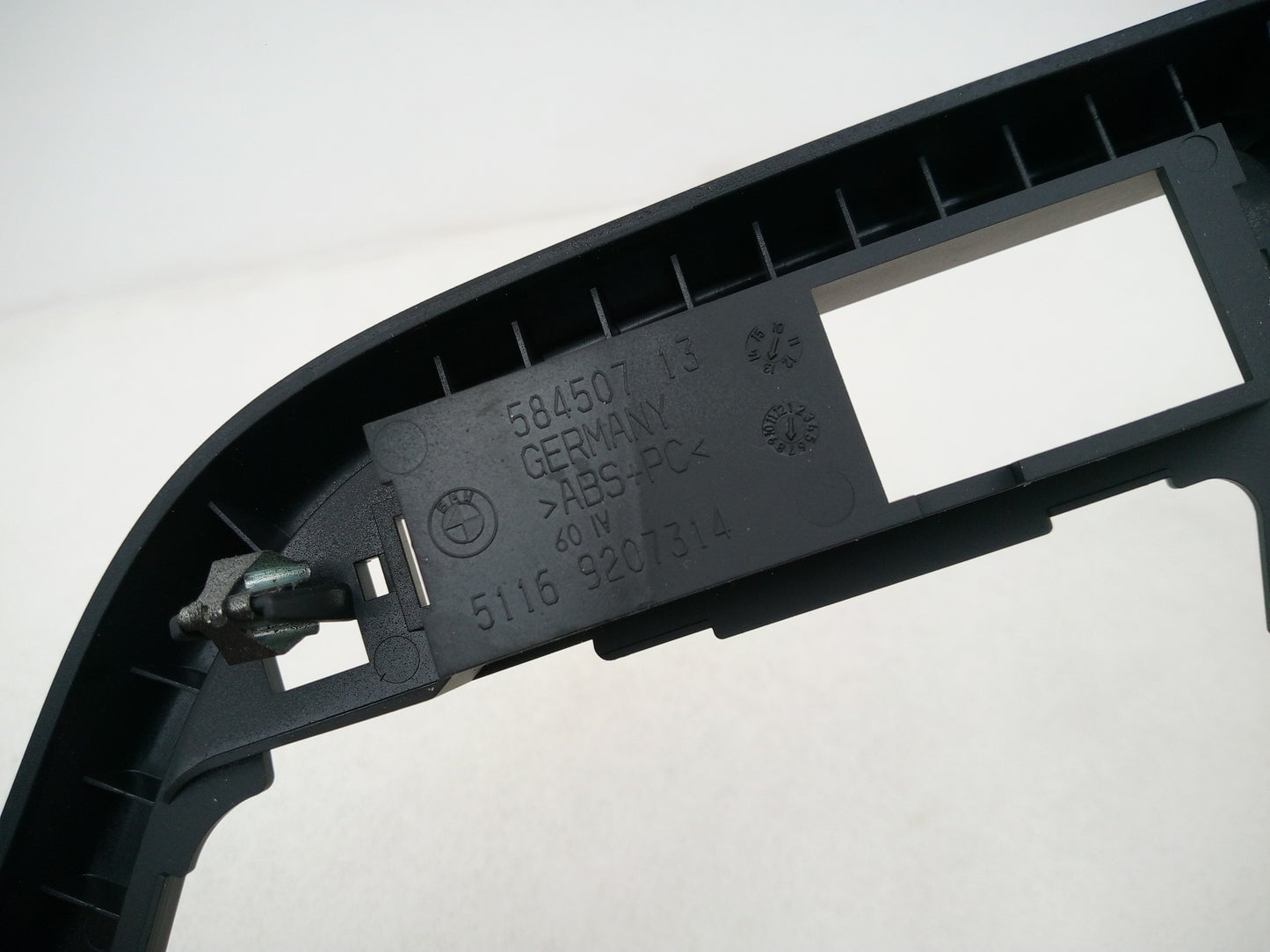 Centre Console Trim 6