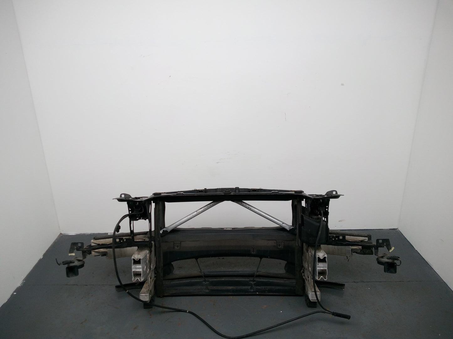 Front Slam Panel 6
