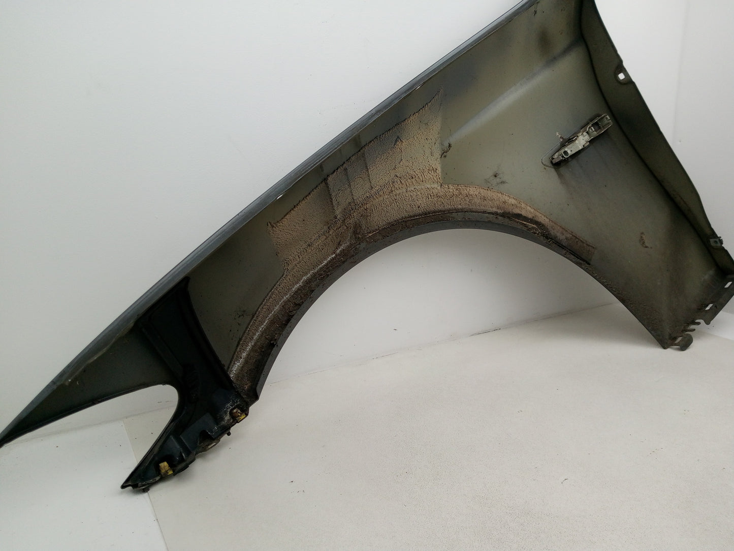 Wing Front RH 6