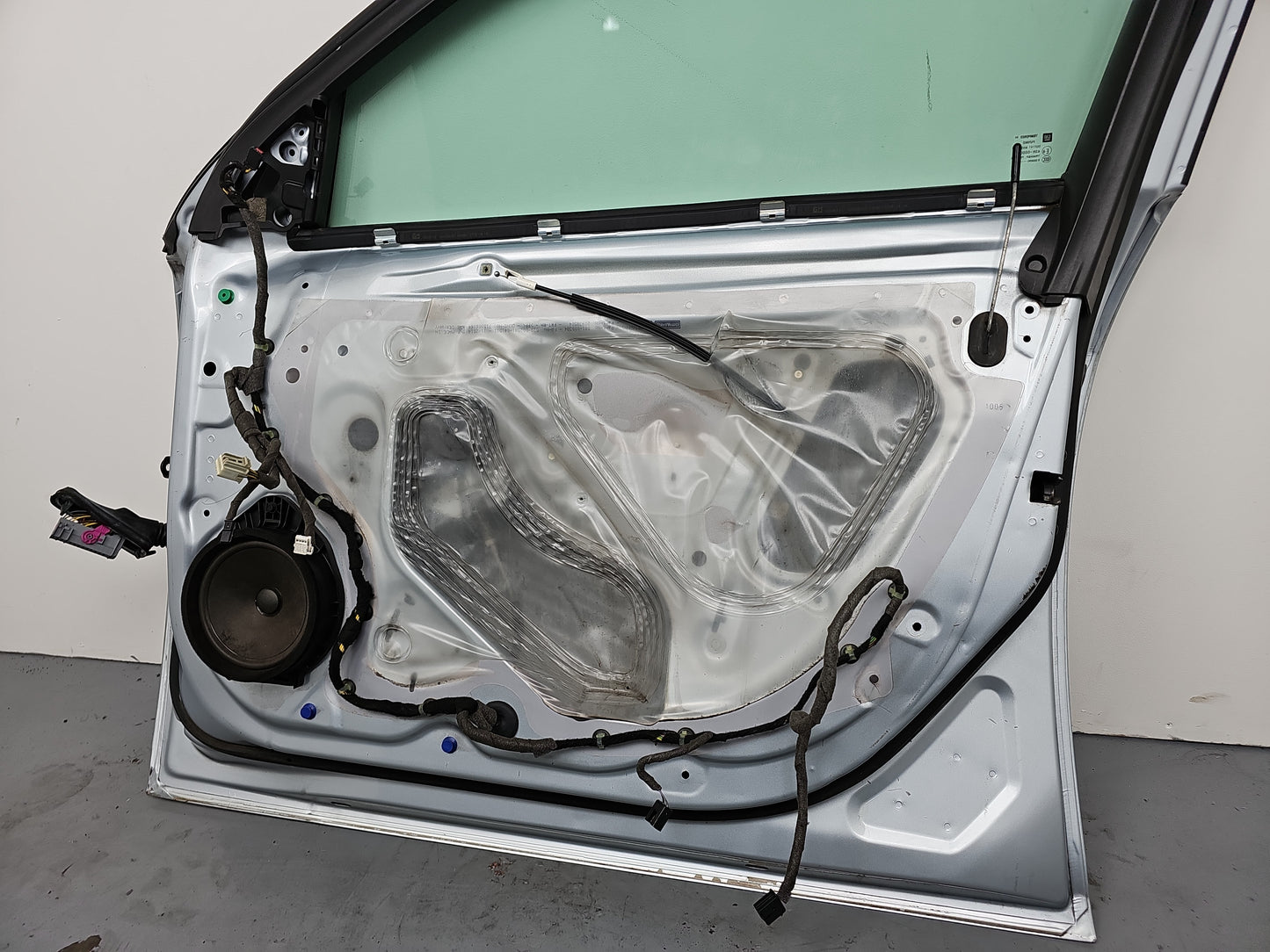 Vauxhall Insignia A Estate Door Front Rh Driver Silver Z 189 2013-2016 - photo 4