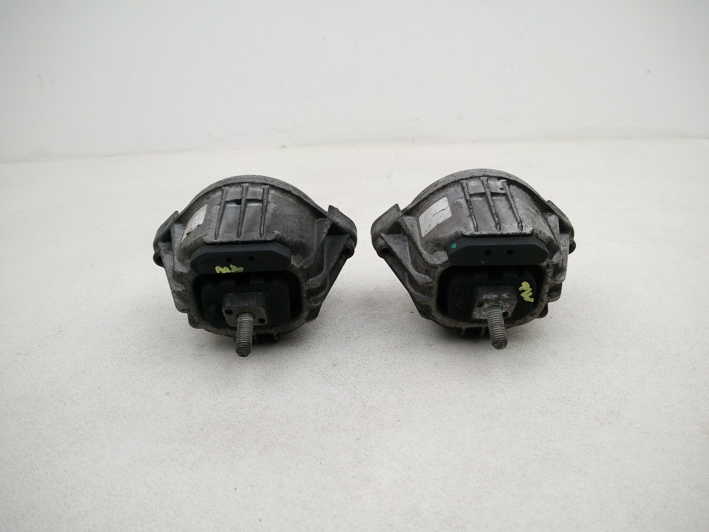 Set Of Engine Mounts LH + RH 6