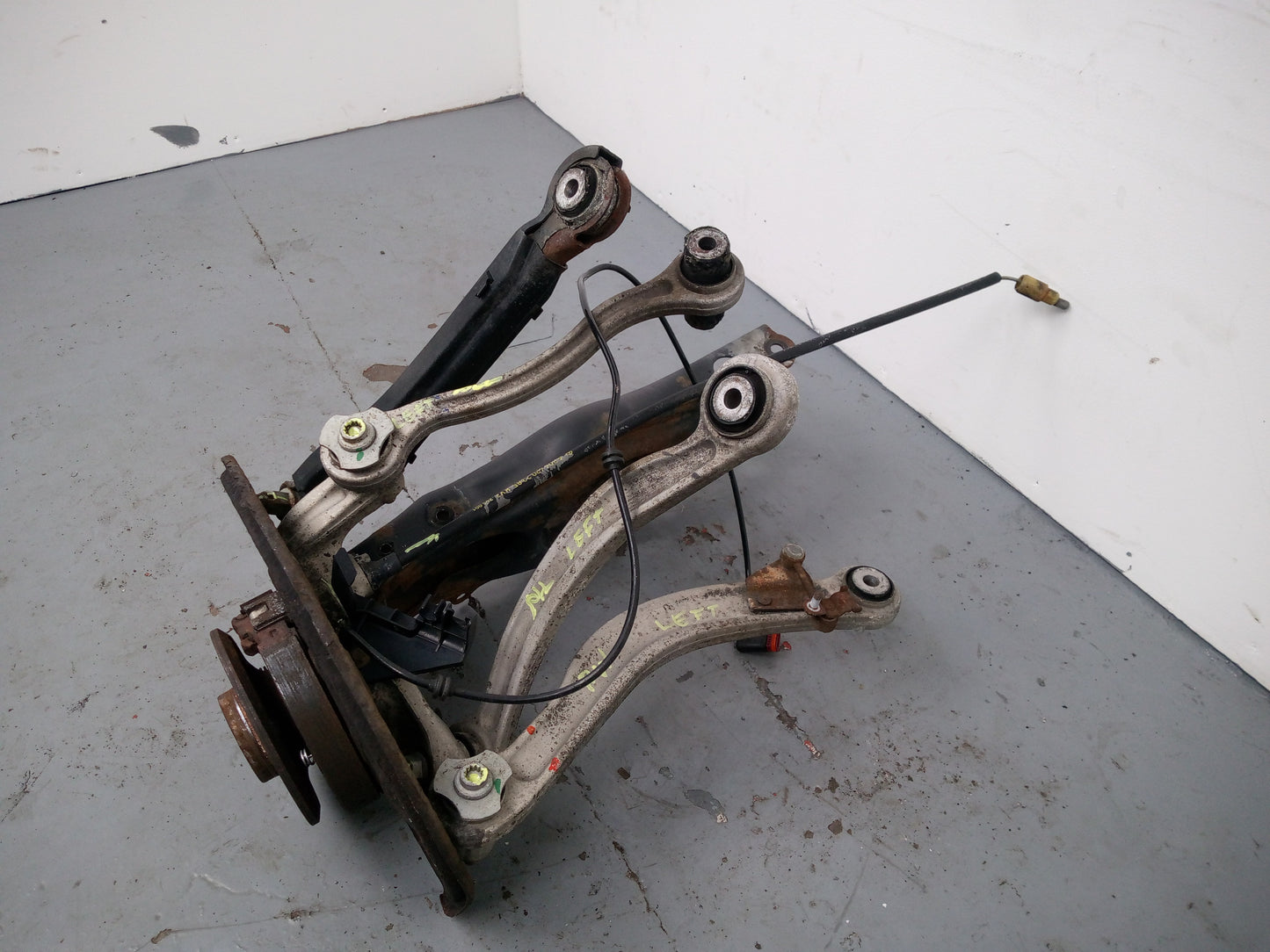 Wheel Hub Rear LH 6