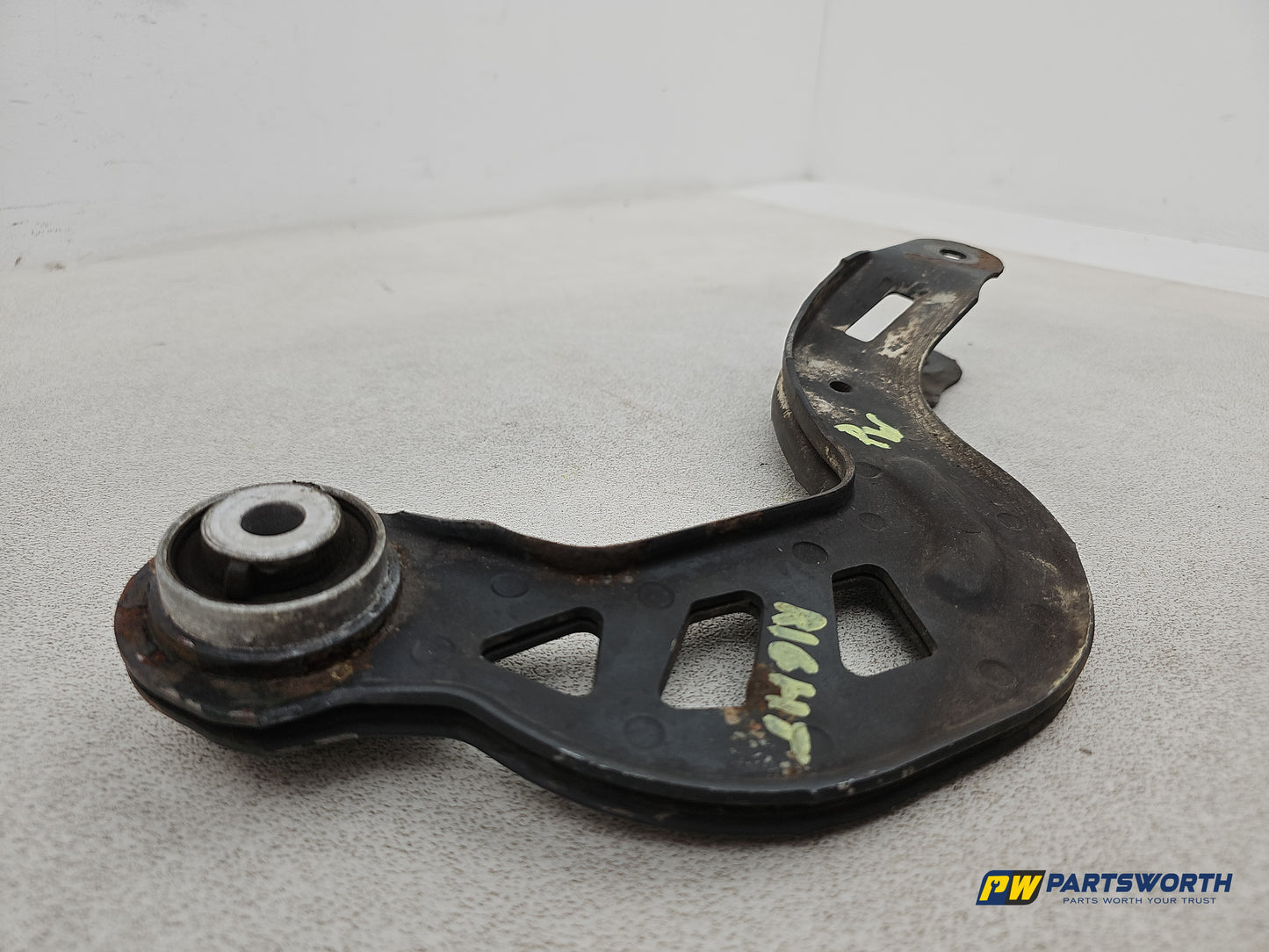 Suspension Arm Rear Wishbone RH 6
