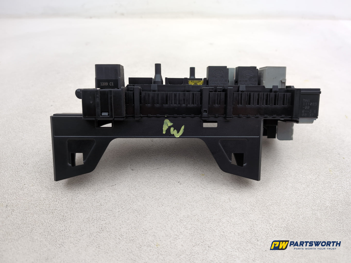 Rear Fuse Box 6