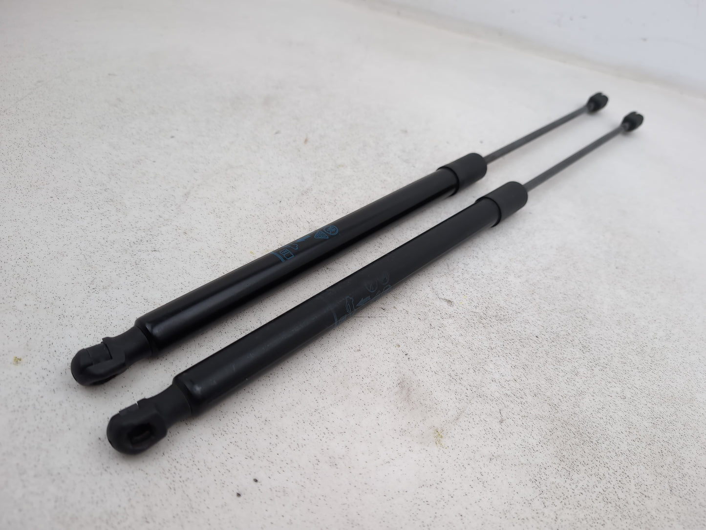 Tailgate Support Strut 6