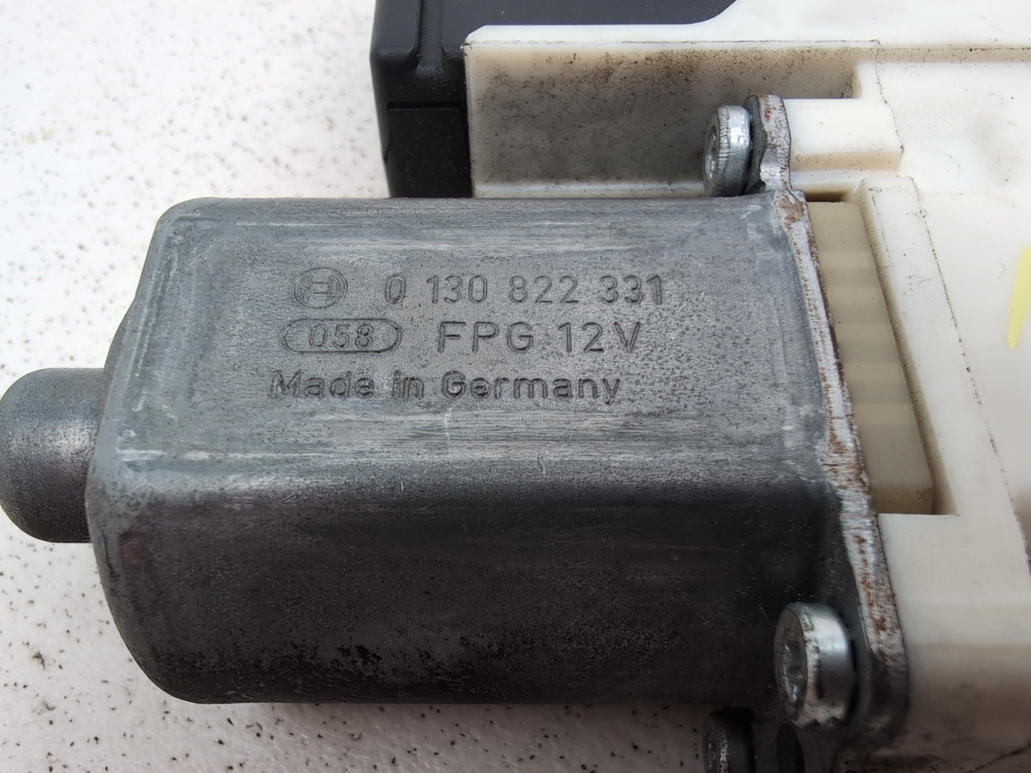 Renault Megane Expression Vvt Window Motor Rear Right Side 0130822331 2008-2015 - photo 6