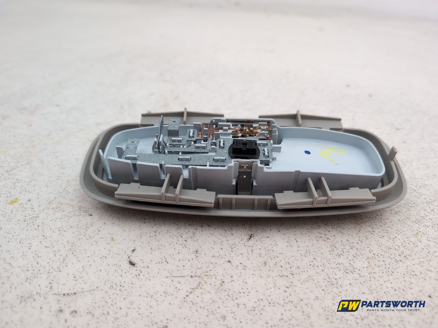 Ford Fiesta Zetec Interior Reading Light Rear 2008-2017 - photo 6