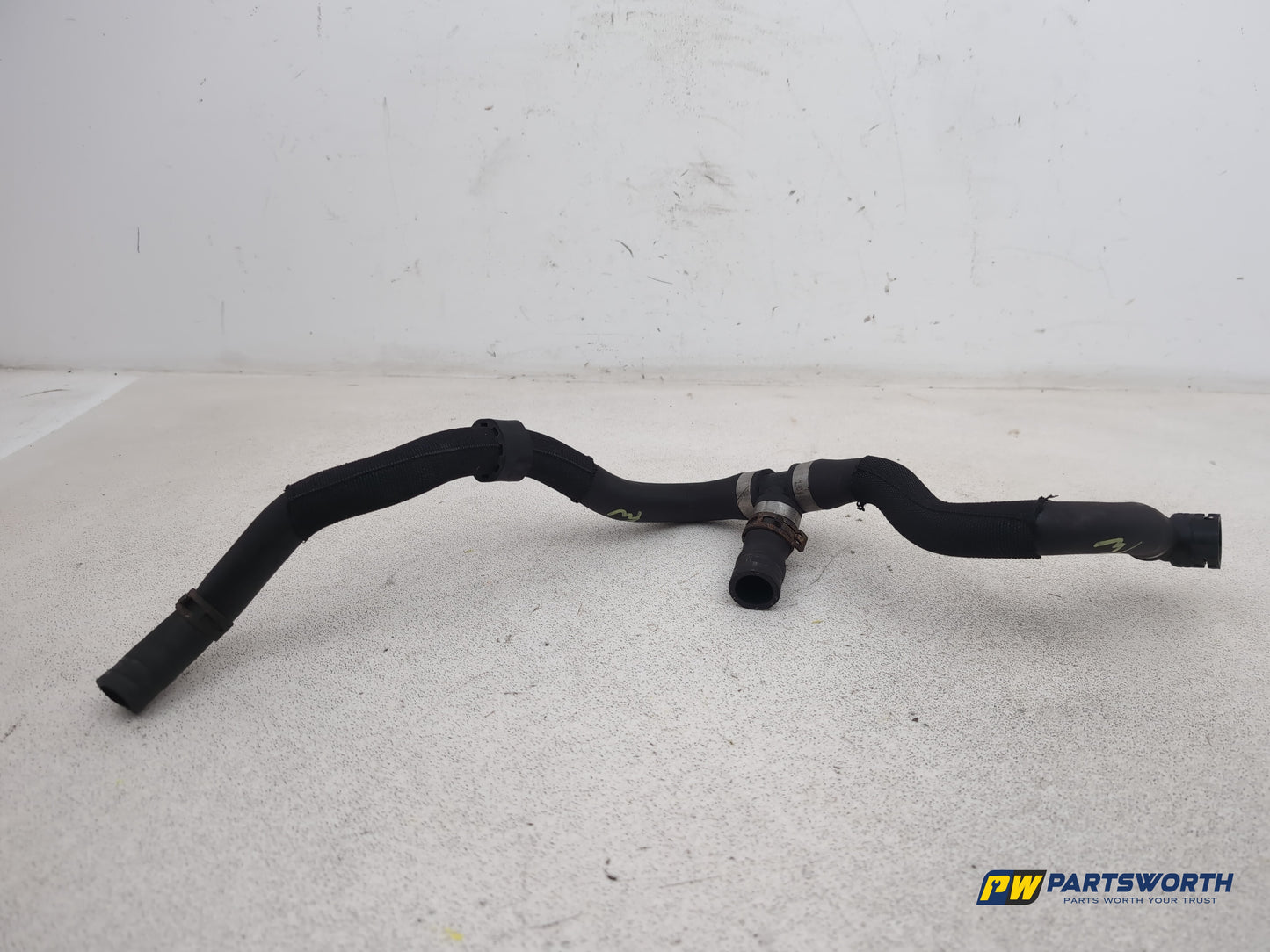 Mercedes-Benz C250 Amg Sport Ed125 Diesel Engine Water Coolant Pipe Hose 3018422 - photo 6