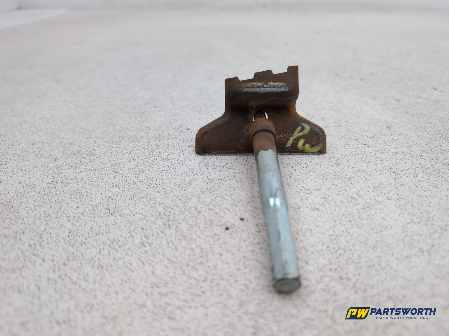 Porsche Cayenne Tiptronic S Battery Holding Clamp 2003-2010 - photo 6