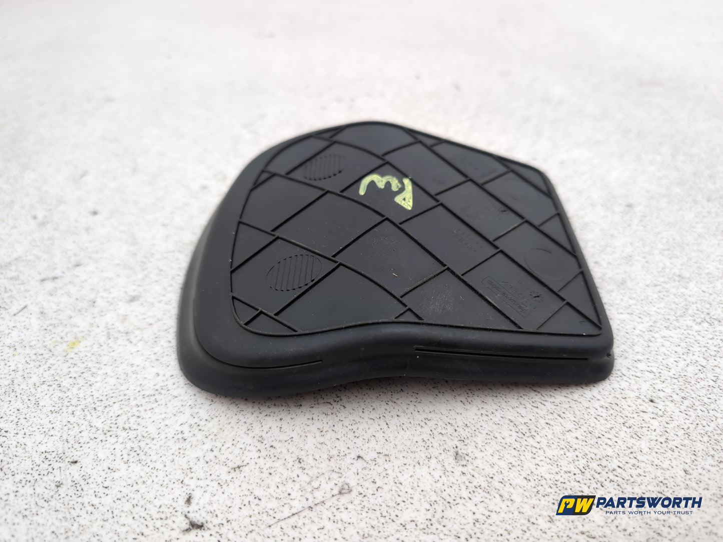 Peugeot 208 Active Rubber Mat Pad Trim 9677279377 2012-2019 - photo 6