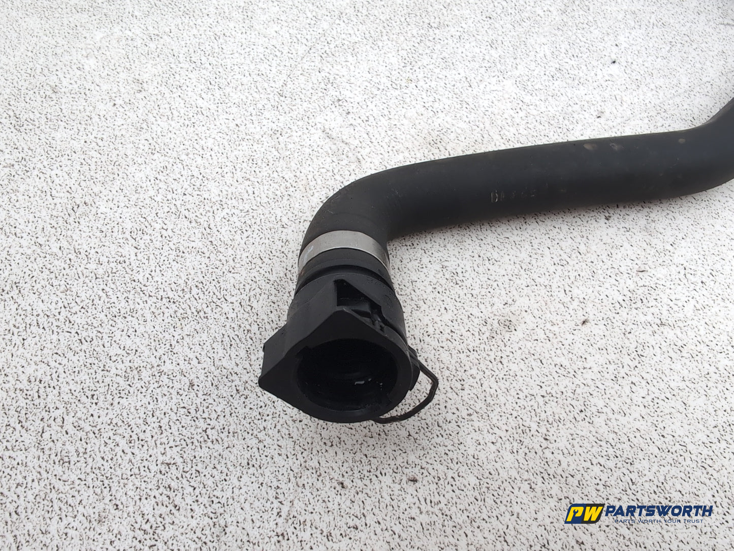 Bmw 5series 520d Se Engine Radiator Water Coolant Hose Pipe 8514245 2013-2017 - photo 6